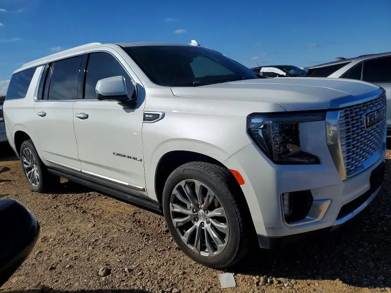 2021 GMC YUKON XL DENALI  