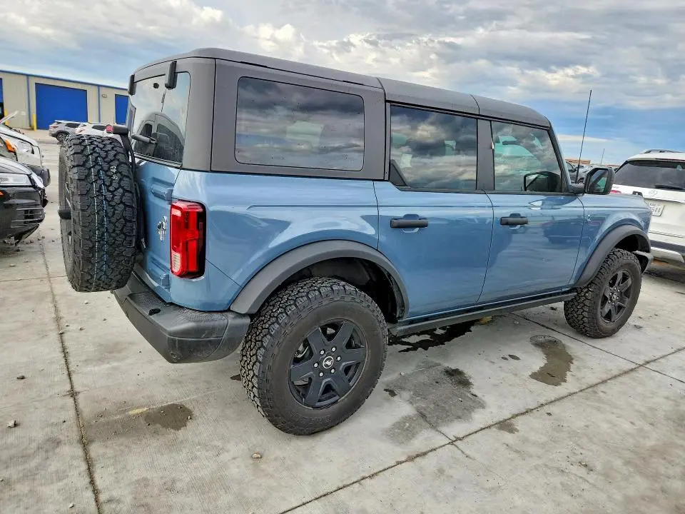 2024 FORD BRONCO BLACK DIAMOND  