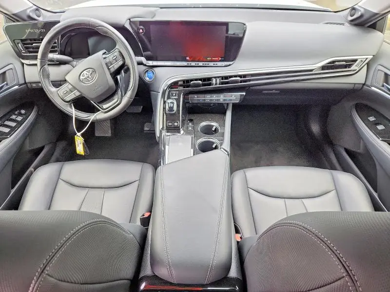 2021 TOYOTA MIRAI XLE  