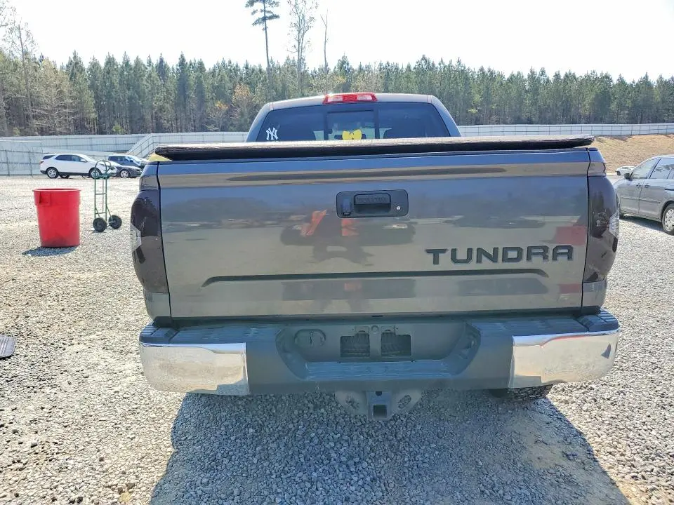 2014 TOYOTA TUNDRA SR5  