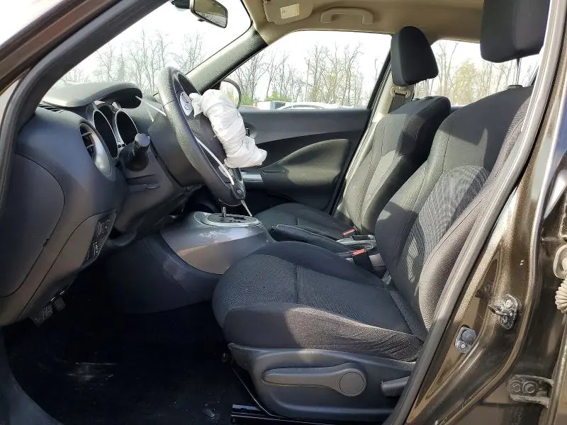 2013 NISSAN JUKE S  