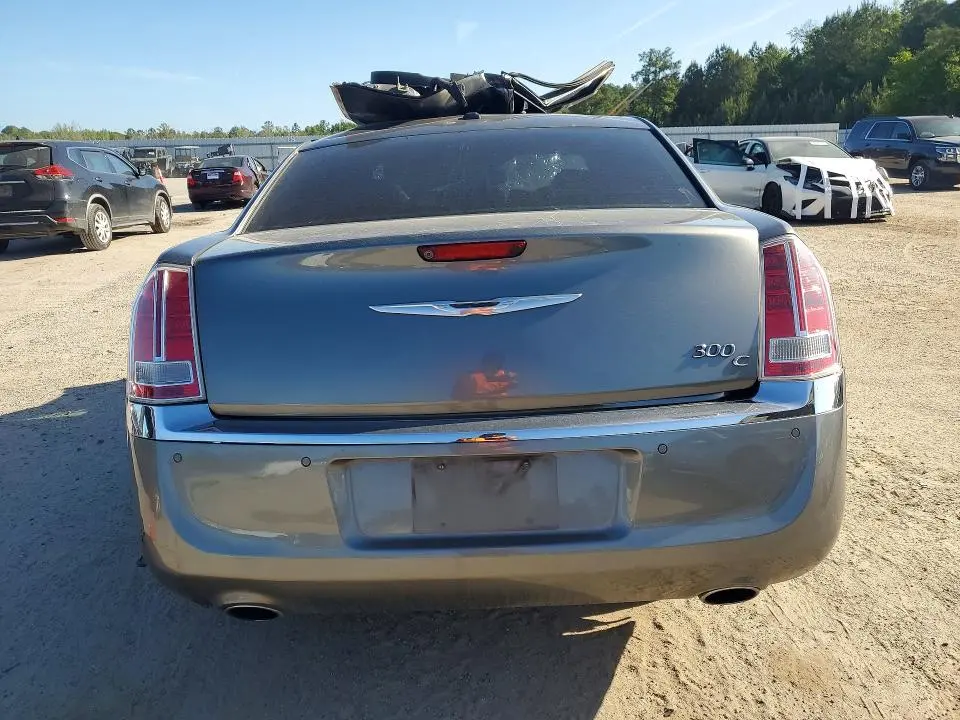 2011 CHRYSLER 300C   