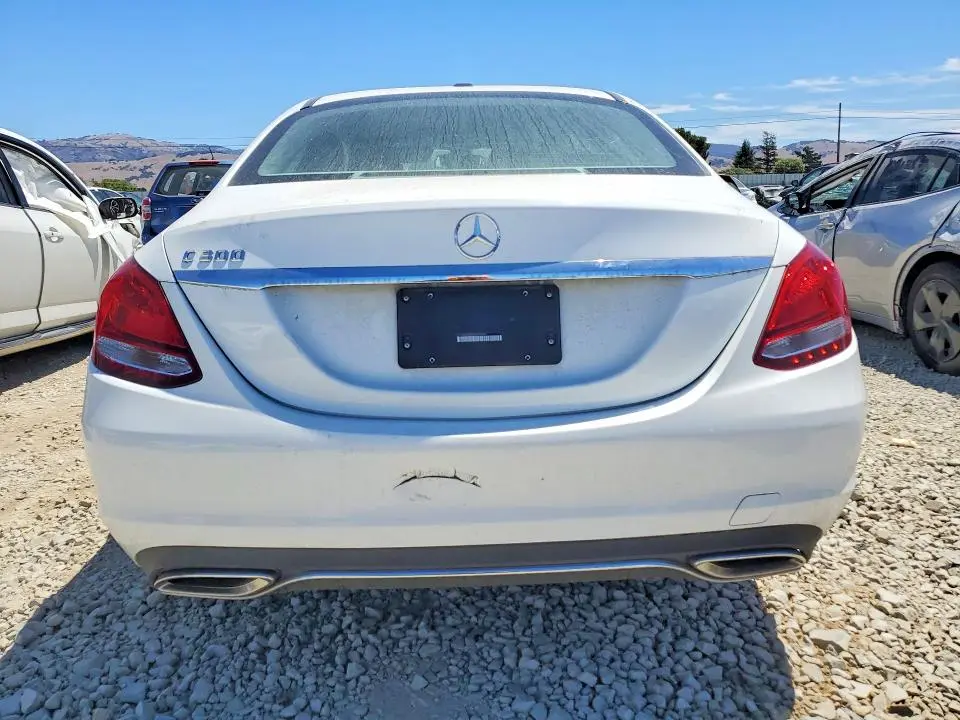 2016 MERCEDES-BENZ C 300  