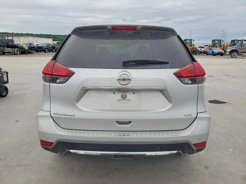 2020 NISSAN ROGUE SV  