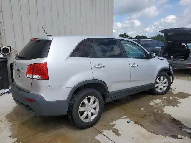 2011 KIA SORENTO BASE  