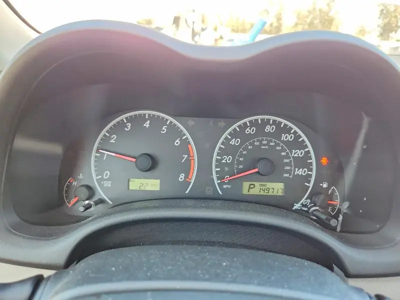 2013 TOYOTA COROLLA LE  