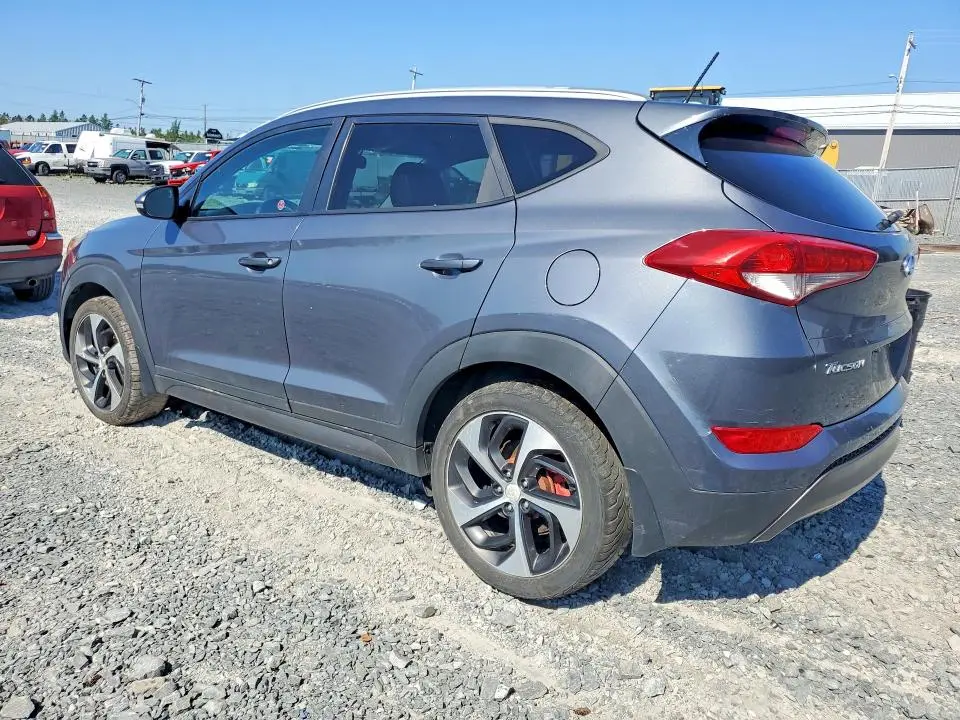 2016 HYUNDAI TUCSON BASE  