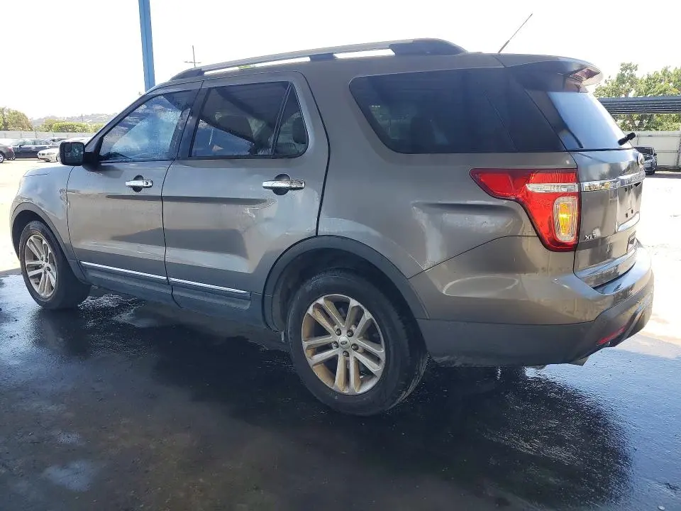 2013 FORD EXPLORER XLT  