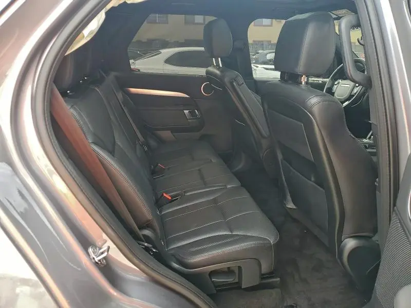 2020 LAND ROVER DISCOVERY LANDMARK  