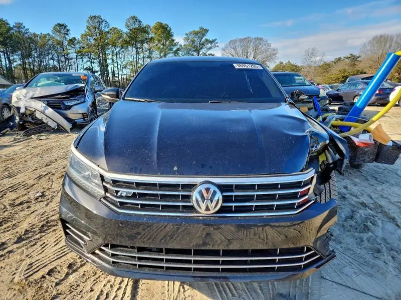 2018 VOLKSWAGEN PASSAT S  