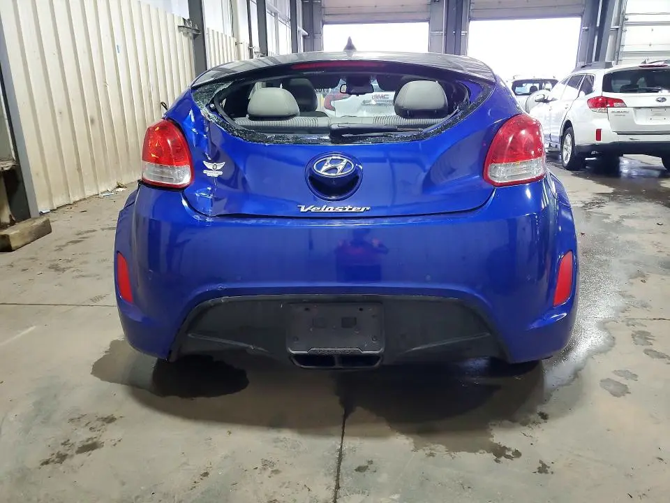 2012 HYUNDAI VELOSTER BASE  