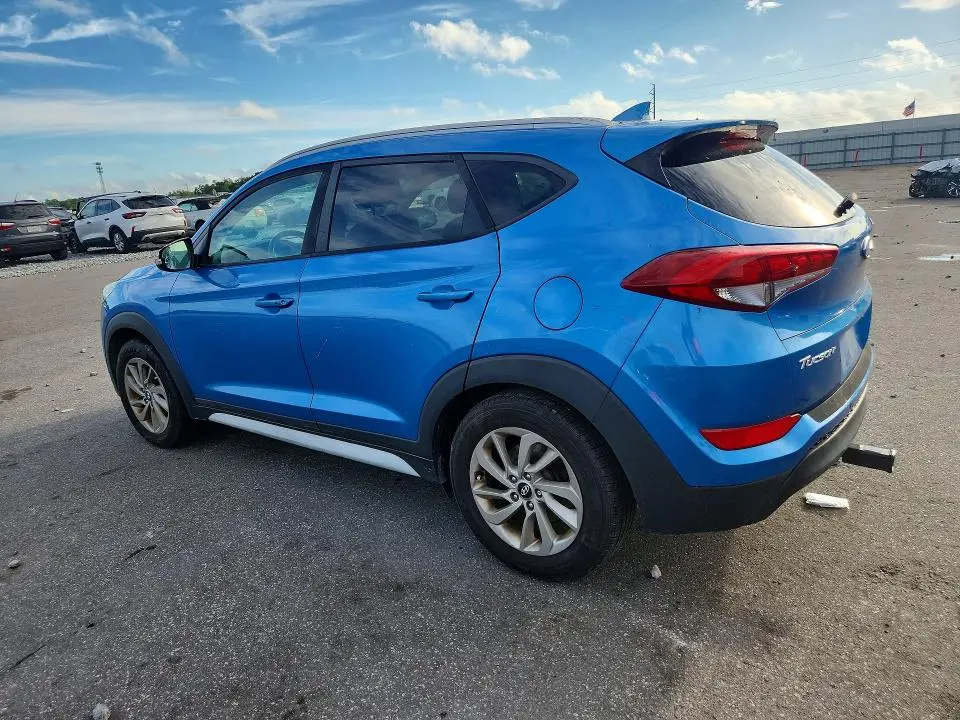 2017 HYUNDAI TUCSON SE PLUS  