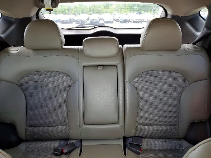 2015 HYUNDAI TUCSON SE  