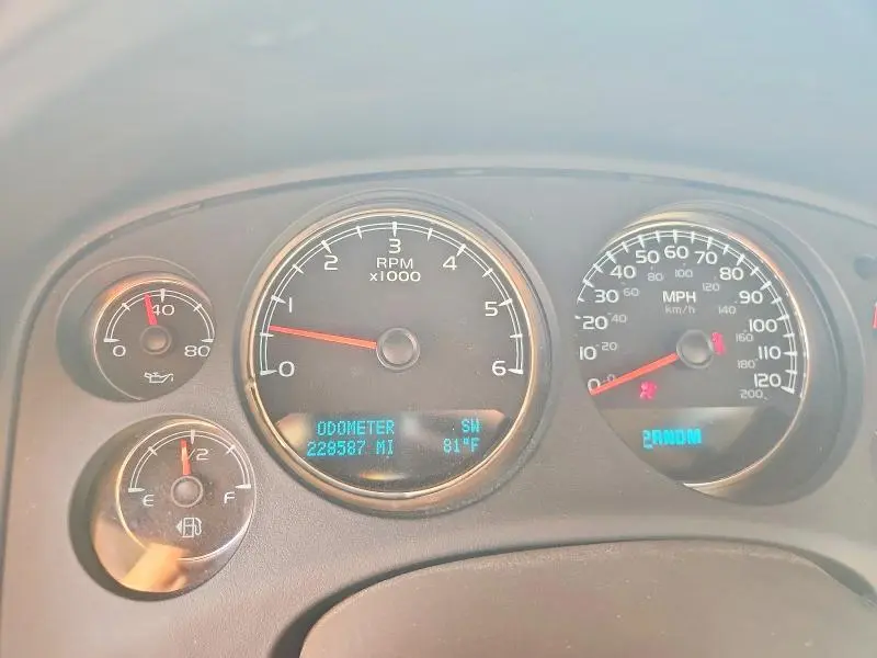 2011 CHEVROLET AVALANCHE LTZ  