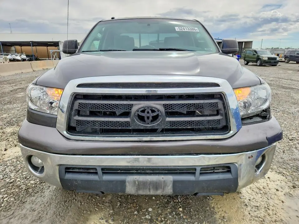2013 TOYOTA TUNDRA DOUBLE CAB SR5  