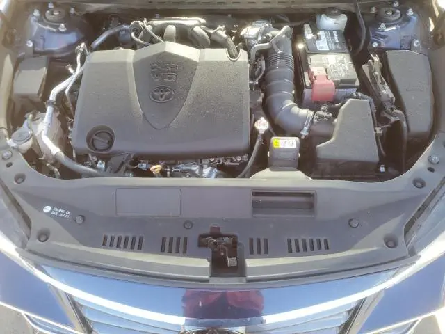 2019 TOYOTA AVALON XLE  