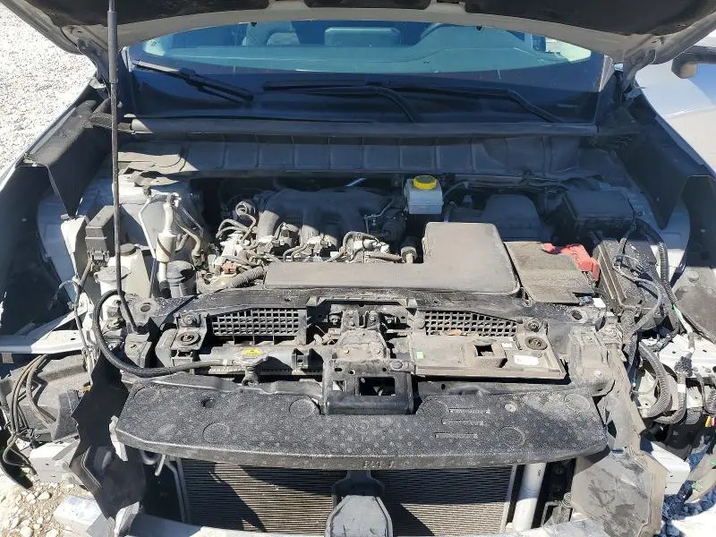 2023 NISSAN PATHFINDER SV  