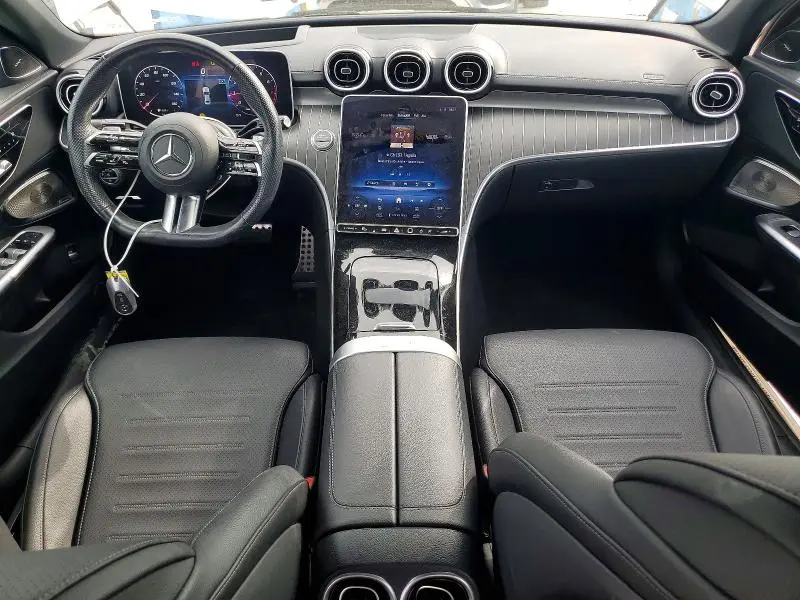 2023 MERCEDES-BENZ C 300  