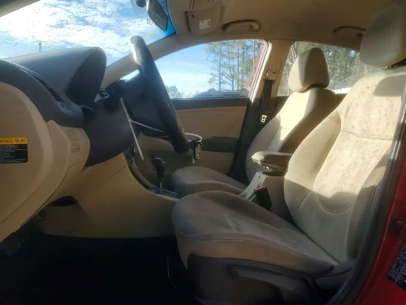 2013 HYUNDAI ACCENT GLS  