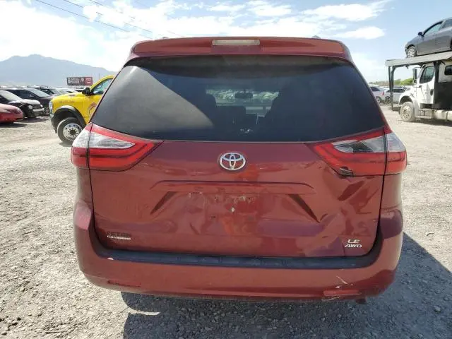 2017 TOYOTA SIENNA LE  