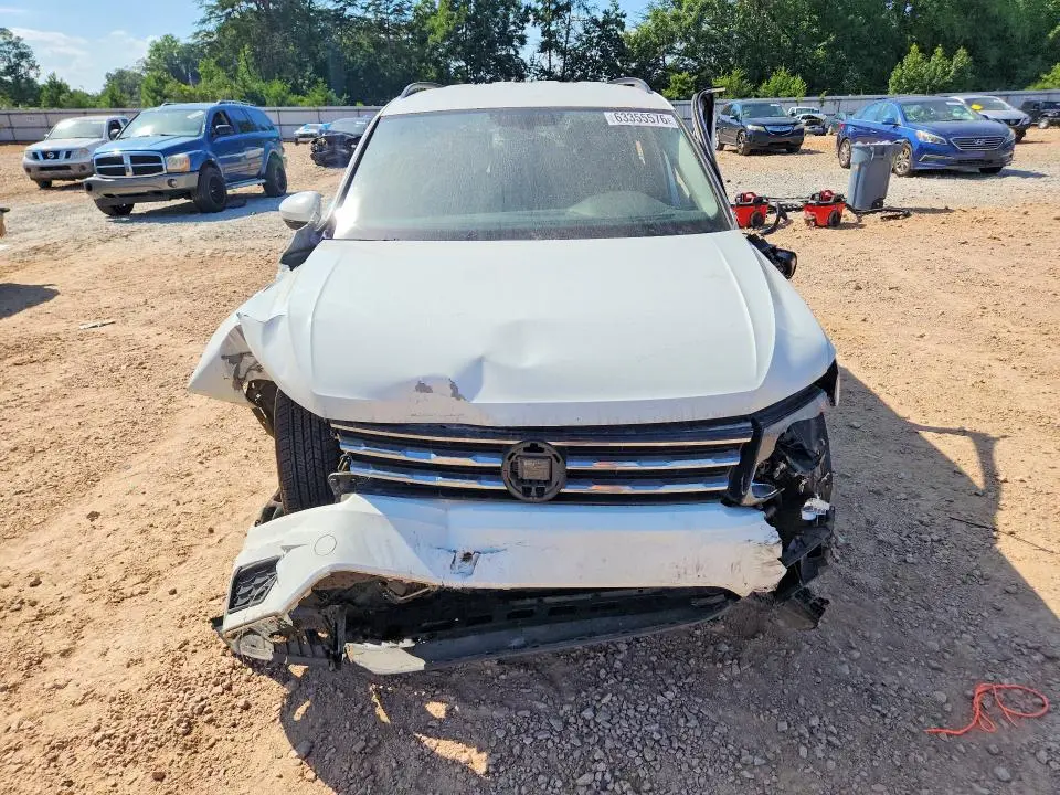 2018 VOLKSWAGEN TIGUAN SE, SEL  