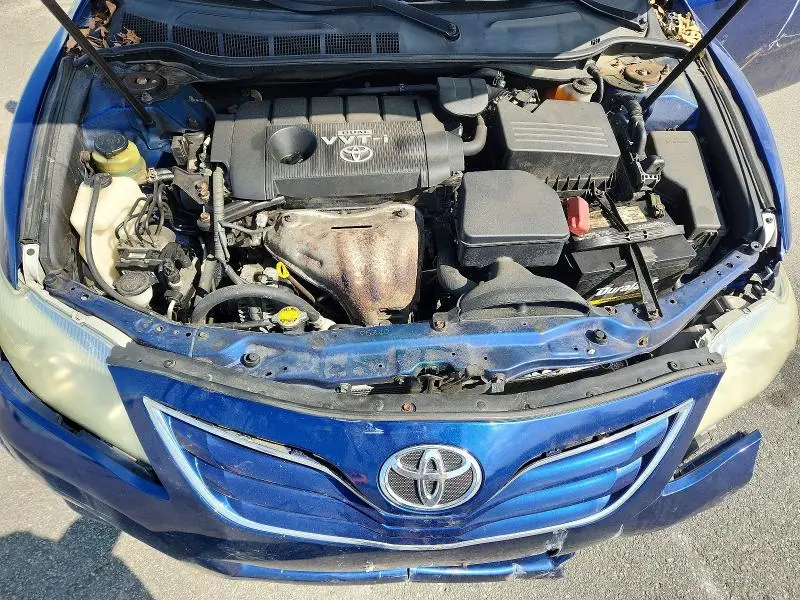 2010 TOYOTA CAMRY LE  
