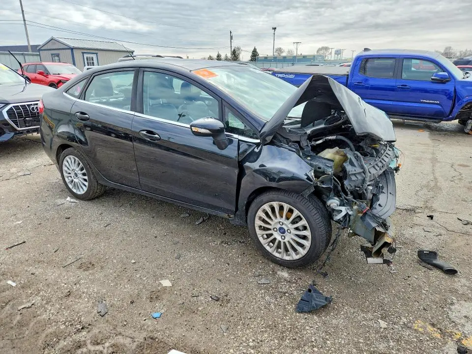 2015 FORD FIESTA TITANIUM  