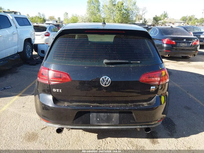 2015 VOLKSWAGEN GOLF GTI 2.0T AUTOBAHN 4-DOOR