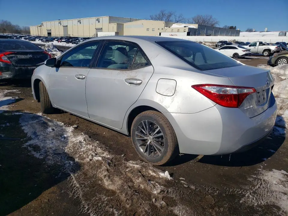 2016 TOYOTA COROLLA LE PLUS  