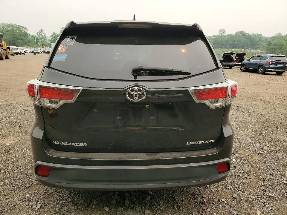 2015 TOYOTA HIGHLANDER LIMITED  
