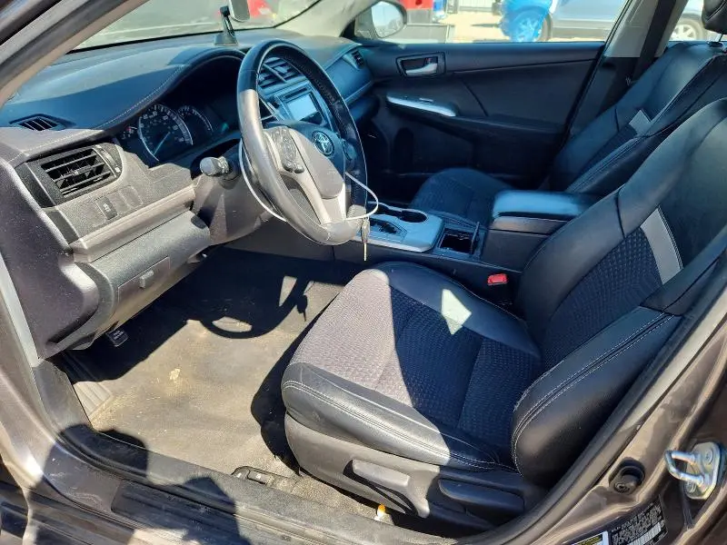 2014 TOYOTA CAMRY SE  