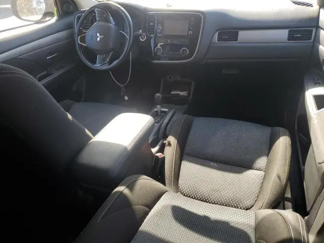 2016 MITSUBISHI OUTLANDER SE  