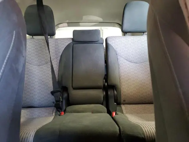 2015 TOYOTA PRIUS V THREE  