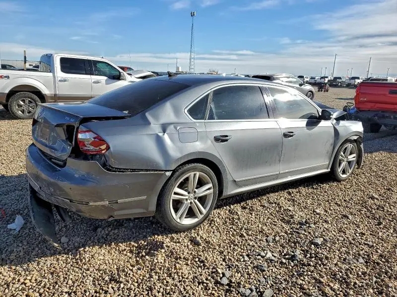 2014 VOLKSWAGEN PASSAT SE  
