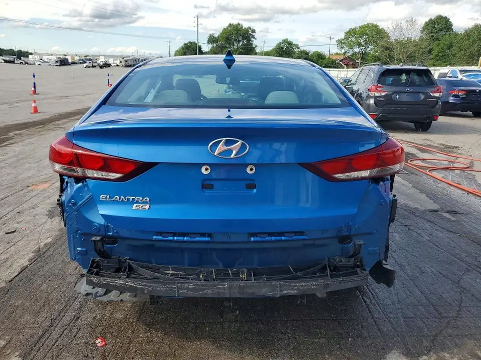 2017 HYUNDAI ELANTRA SE  