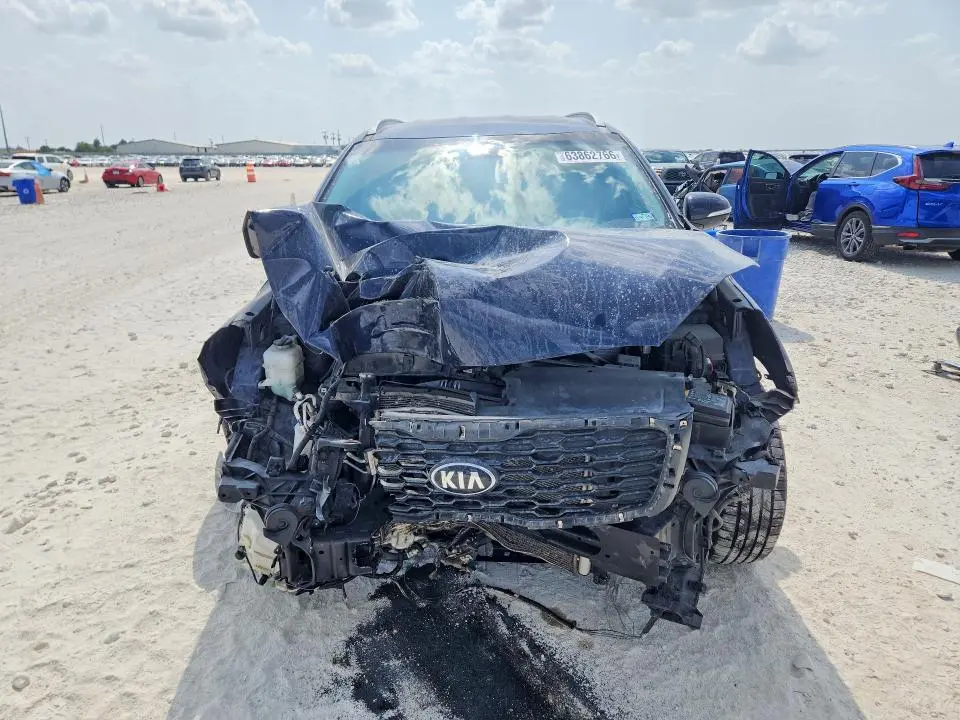 2019 KIA SORENTO LX  