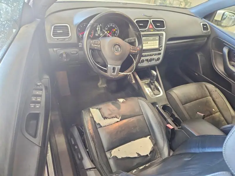 2014 VOLKSWAGEN EOS LUX  