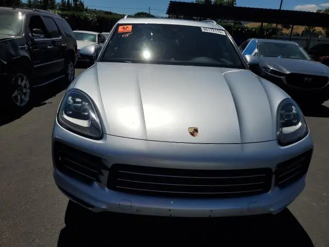 2019 PORSCHE CAYENNE S  