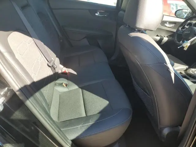 2024 KIA FORTE GT LINE  