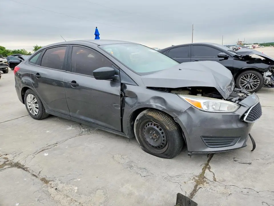 2018 FORD FOCUS S  