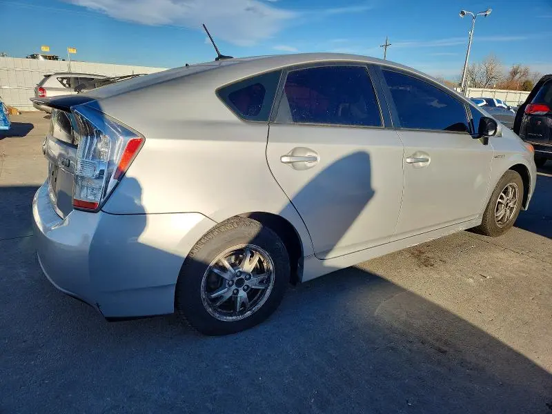 2010 TOYOTA PRIUS   