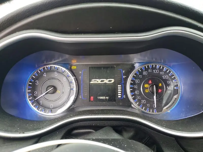 2016 CHRYSLER 200 LIMITED  