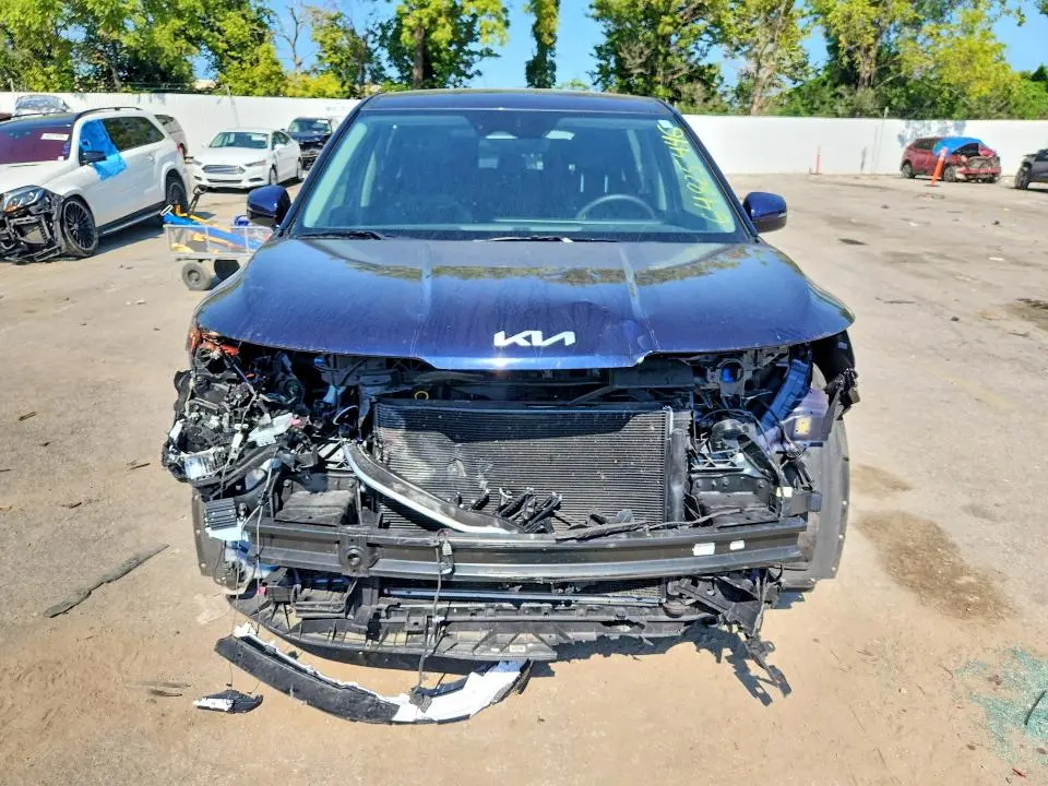 2025 KIA CARNIVAL LXS  