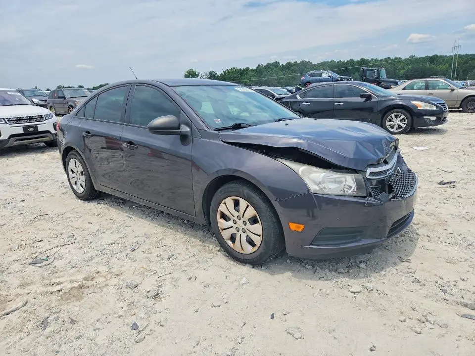 2014 CHEVROLET CRUZE LS  