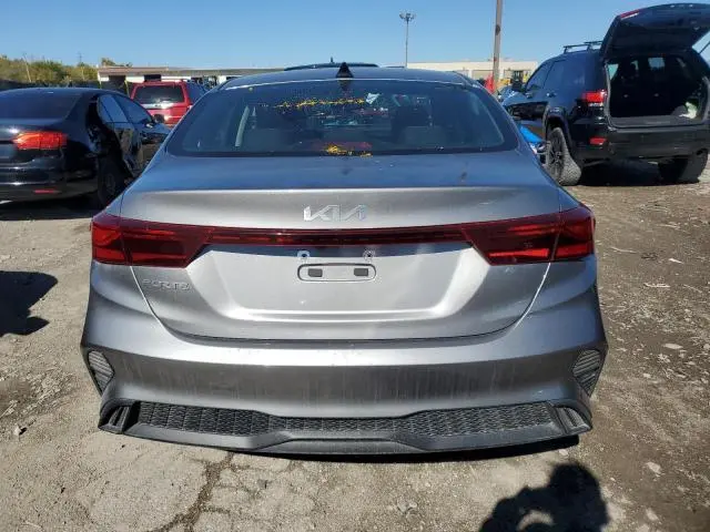 2022 KIA FORTE FE  