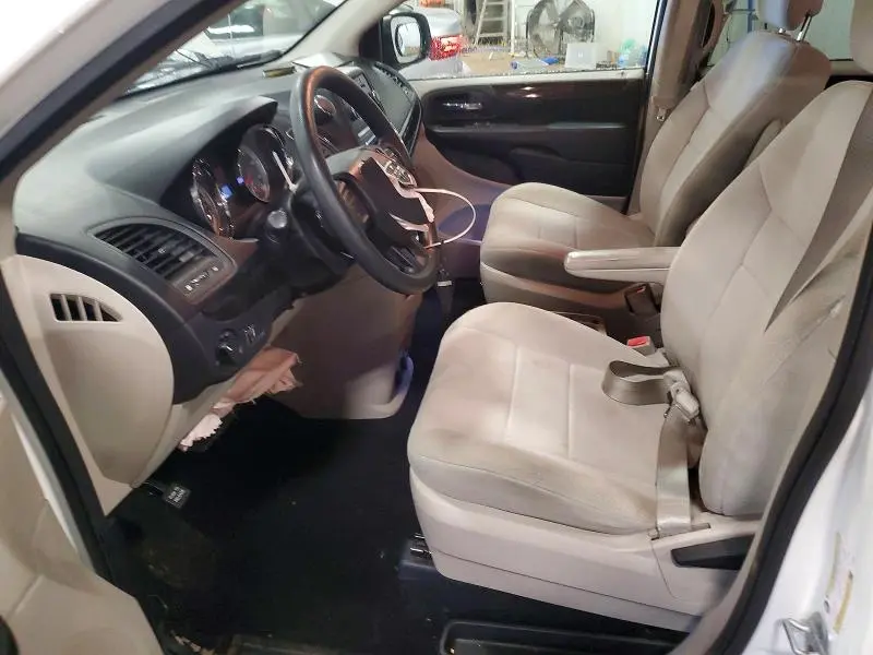 2012 DODGE GRAND CARAVAN SE  