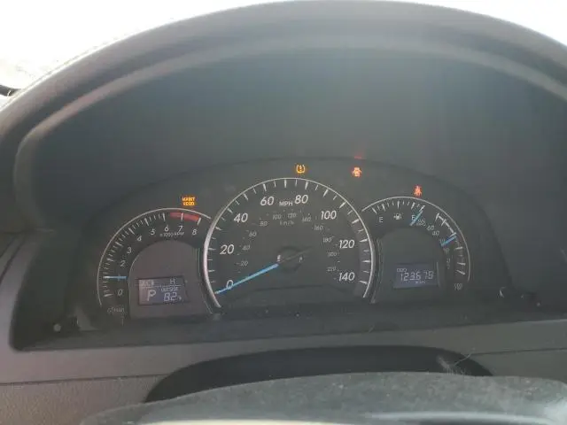 2015 TOYOTA CAMRY LE  