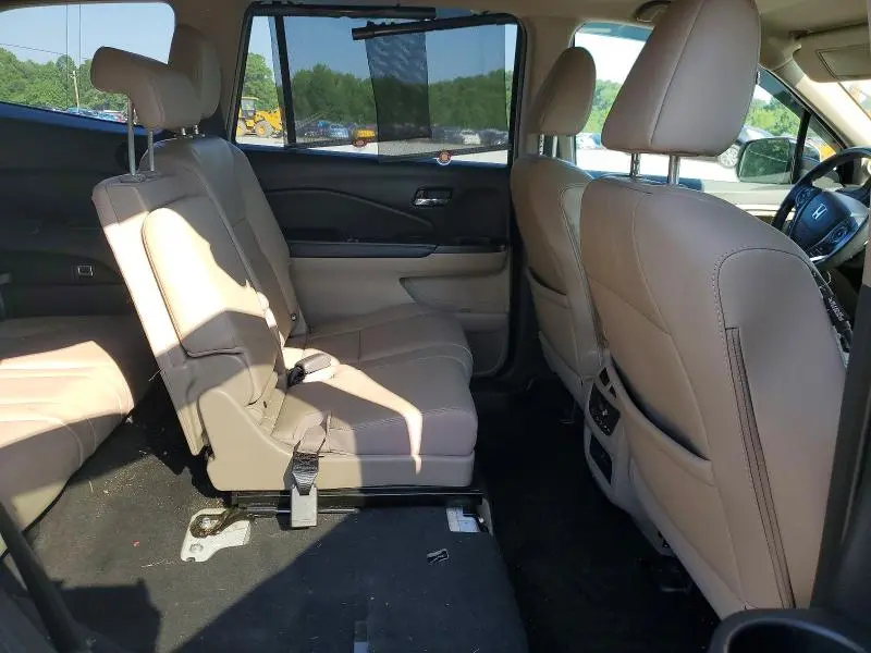 2016 HONDA PILOT EXLN  