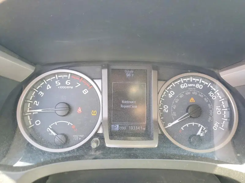 2019 TOYOTA TACOMA SR5 V6  