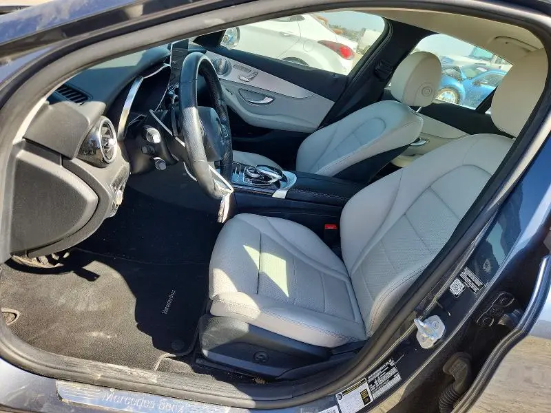 2015 MERCEDES-BENZ C 300  